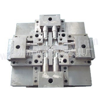 【供應(yīng)PE管件模具 注塑注塑模具加工 秉承歐美工藝 歡迎來圖來樣】價格,廠家,圖片,塑料模,臺州市黃巖九鋮模具廠-